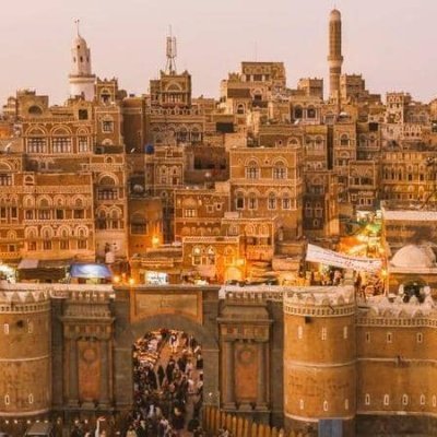 حضرمي افتخر ب انتمائي لليمن الكبير الواحد من شرقه ل غربه🇾🇪
الشيخ الحريزي يمثلني