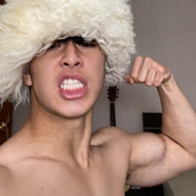 yoinkyoinkyany's profile picture. Krazy Bear Guy