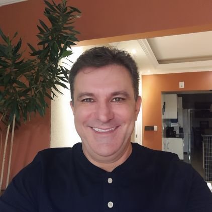 EdsonBarduzzi's profile picture. 