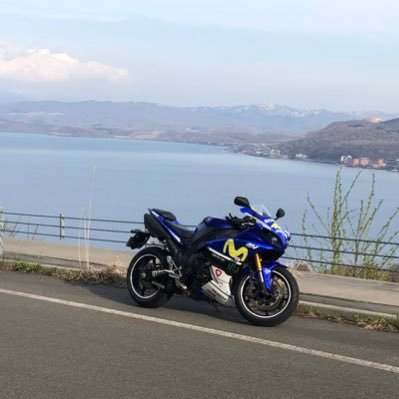 ＹＺＦ－Ｒ1の09年&SRファイナルのブルー所有の北海道ライダーです😄サーキットには興味ないからもっぱら休みにふらっと出かけるのが趣味