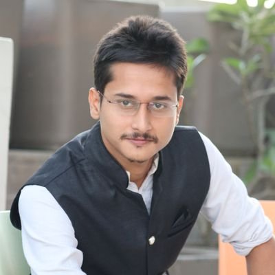 utkarsh199828's profile picture. #Nam_Utkarsh
#Karya_Aadarsh
#Prasfutit_Harsh
#Ghar_h_Bharat_Varsh

#An_script_writer #poet #actor #singer #youtuber
#most_importantly_a_loving_person ❣️😊