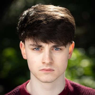 Actor and Singer🎭🎤Student at the Gaiety School of Acting. Passions for Musicals, Theatre, Film and TV. A Goooner for life❤️ Instagram: James_Craig_Official