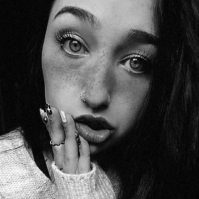 Martina93714880's profile picture. Marti Miranda
24 de febrero 🎂
Piscis 🐟
Trabajo Social UNCuyo📚
Fiel creyente de las energías y el universo💫🌟