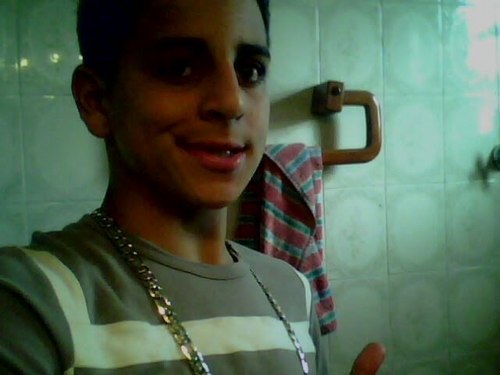 Deus me deu a oportunidade de ser alguem na vida colocou eu na vida do futebol e tambem na dos meus colegas e minha familia pois são muito boas Deus Obrigado
