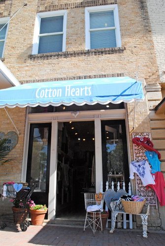 We are a quaint boutique on the Mckinney square that carries the best in laid-back boho styles.