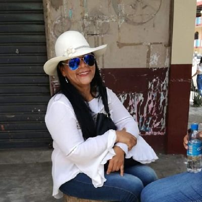 blanceli's profile picture. Mi familia mi fuerza y mi bendición. 
Adoro la playa y la comida manabita.