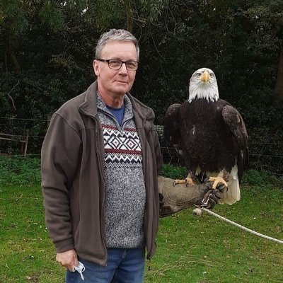 60 something, Married Father of three. Ornithologist, Metal Detectorist, Rugby Union, Computers. Had my first vaccination! Can't wait for the second!
