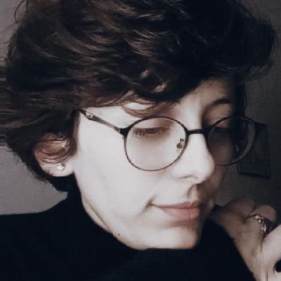 KhelifiAfef's profile picture. doctorante en philo