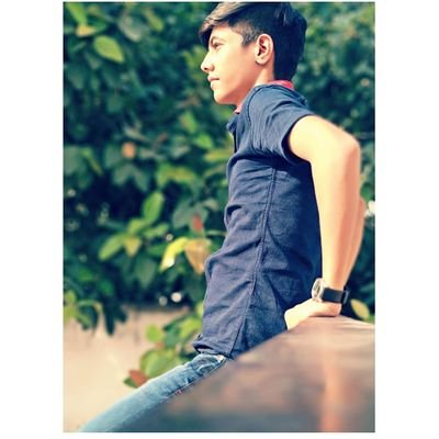 Pranjal01206495's profile picture. यदा यदा हि धर्मस्य ग्लानिर्भवति भारत।
अभ्युत्थानमधर्मस्य तदात्मानं सृजाम्यहम् 

परित्राणाय साधूनां विनाशाय च दुष्कृताम् ।
धर्मसंस्थापनार्थाय सम्भवामि युगे युगे