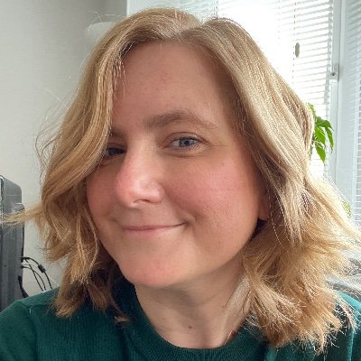 lucyaward1's profile picture. Mum of (not so) small person. Love history, reading and reading about history. Sometimes I watch TV and go outside. I buy too many books 📚