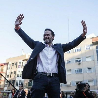 CaballeriaCs's profile picture. Somos la #CaballeríaNaranja. Defensores de la libertad 🐎 cabalgando hacia la España que queremos 🍊💪