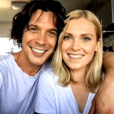 ❤️I'm a vet, #TWD and #Caryl fan, love #Beliza and #bellarke. Followed by NR, MMB, SPF and many other amazing ppl.❤️I love and support Bob and Eliza Morley!!!❤️