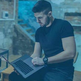 DavidHe70627901's profile picture. 