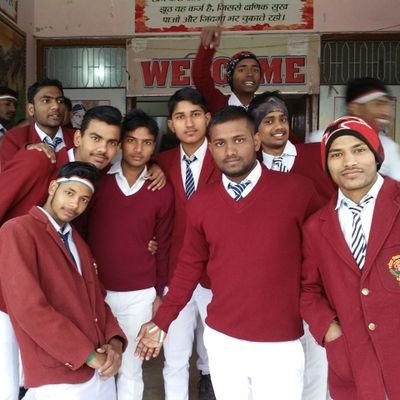 AmitSha56608447's profile picture. I am jnv student
Navodayans को दबाना हर किसी के बस की बात नहीं 👎👎