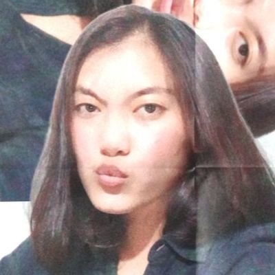 Love makes the relationship. Trust makes the difference in the success of the relationship🌈🖤
dlaksono❤