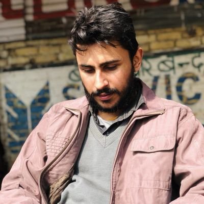 बिहारी, बकैती और बेबाकी को ब्लेंडर के साथ थोड़ा सा भूमिहारी प्राइड मिलाकर बनाया हुआ बवाल कॉकटेल हैं हम