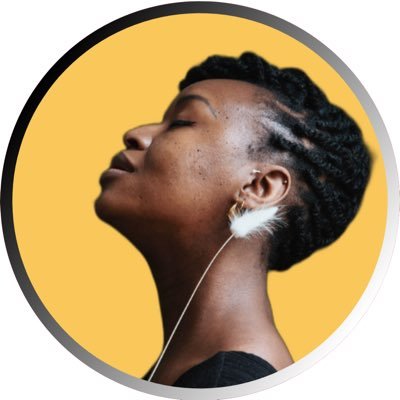 MahunaPoesie's profile picture. 📚Autrice poésie futuriste 💻Digital marketing specialist 🎙la Voix des Mots ✍🏾 accompagnement autoédition