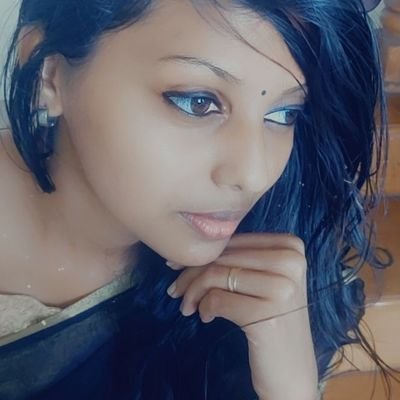 VfcShayona's profile picture. Thalapathy Girl 💞

Communist 🚩