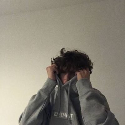 ImHaru_02's profile picture. PERIOD.