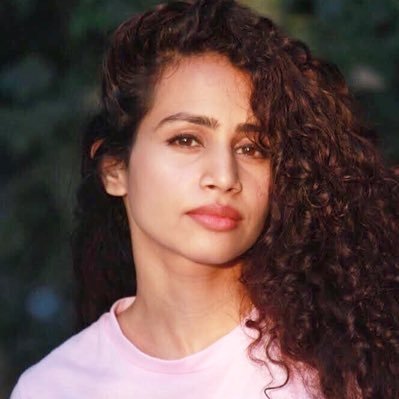 thdisha's profile picture. Actor | Animation Writer | Kathak Dancer| OUT OF LOVE LINK https://t.co/6jIlrB15Pz