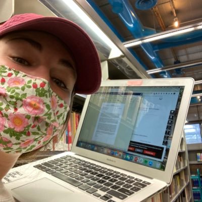 leg_woman's profile picture. just here to follow ppl i like and see what's up. if you know me from high school no you don’t. she/her