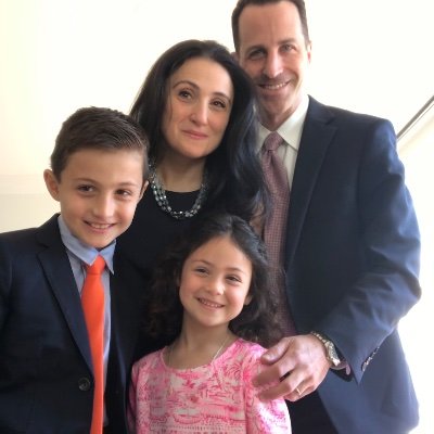 EllinaFeinerMD's profile picture. Cardiologist & Echo @ Lehigh Valley Heart Institute | Mom 👫| Wife | Runner 🏃🏻‍♀️| Opinions are my own.
