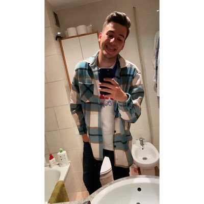 Físico Médico UCM. PhD in Medical Physics in ErasmusMC. Madrid - Spain 📍. Rotterdam - The Netherlands 🏠. League of Legends