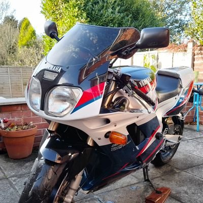 LazyGecko81's profile picture. Love all things Bike and Space, I dream of a space bike.....