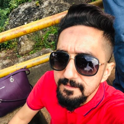 vinaykrishnani4's profile picture. 