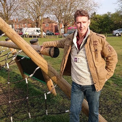 Local activist #Peartree Ward. Regular dog walker on #Freemantle Common & #PeartreeGreen. Keen #cyclists and enjoys #running, swimming and #cricket.