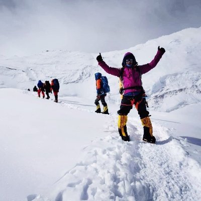 Nepal Climbing Adventure gives you beautiful adventure travelling experiences to travel in the mountains of Nepal.