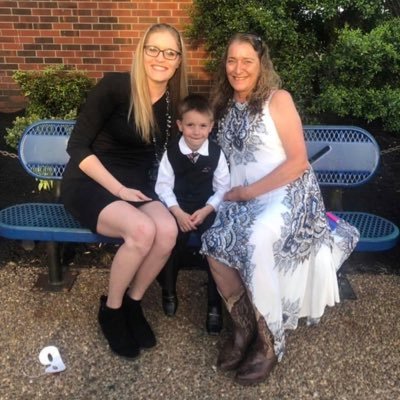 Kimberl32834173's profile picture. 🌻