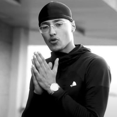 Doumams1379's profile picture. OM 💙
EFRM 💙