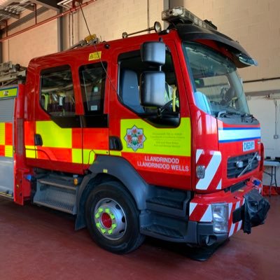 The twitter feed for the On-Call Fire-Fighters at Llandrindod Wells Fire Station. All tweets and comments are ours alone and not those of of MAWW Fire Service.