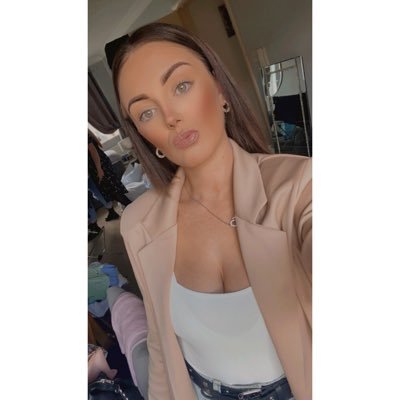 Snapchat- mollyasplin