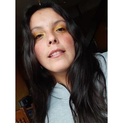 LvarezCata's profile picture. Nuevos rumbos, nuevos pensamientos, 
San Luis de Quillota 💛🐥
Huasa Quillotana 👒