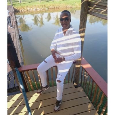 NjongoSopazi's profile picture. House music head, humble, people's person and lowkey.