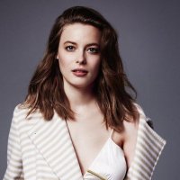 Adoring Gillian Jacobs (@gjacobscom) 's Twitter Profile