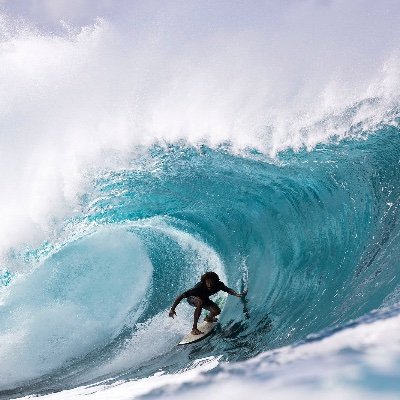 Father, Surfer, Patagonia ambassador. From O’ahu, Hawaii. The ocean heals 🌊
