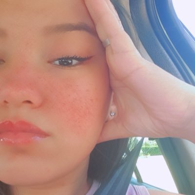 Farah34673246's profile picture. Social Activist✊🏽#Phoenix9Project #HumanRights #Feminism4Ever #Blacklivesmatter✊ #TouchePasAMonPote