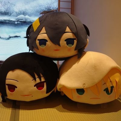 御朱印集めに勤しんでいます。
刀剣乱舞プレイ中。
保志総一朗さんは天使だと信じている、自宅警備員志望者。