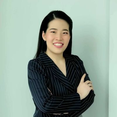 เจ้าของคอลัมน์ดวงรายวัน หนังสือพิมพ์ไทยรัฐ
เชี่ยวชาญโหราศาสตร์พม่า+ไทย+จีน
ติดต่อหมอไก่ LINE ID = @morkai99
ไลน์หมอไก่ @morkai99