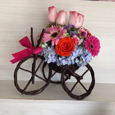 spinafloreria's profile picture. Florería