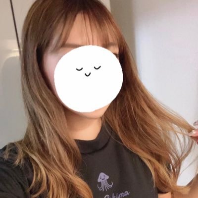 アラサー昼職細々と整形したいアカウント🐰 158cm53kgから43kgに減量成功✌過去施術 埋没 二重全切開 鼻にBNLS注射 唇ヒアルロン酸💋エラボトックス 、歯科矯正終了🦷無言フォロー失礼します🙇♀️5/25にモティバ285cc (鼻フル検討中)アルコール依存。ADHD治療中👻