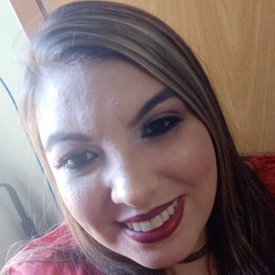 CarolineLiima's profile picture. 