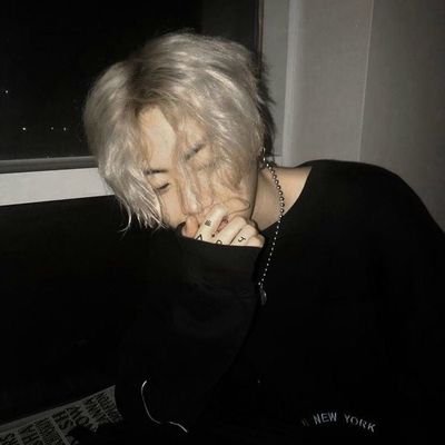 Suchasiri611205's profile picture. 