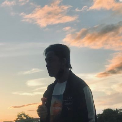 jrsantillan_'s profile picture. 