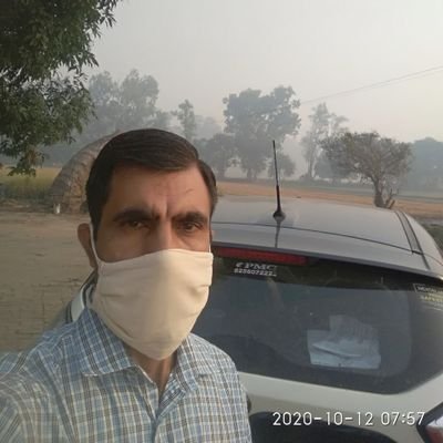 ॐ भूर्भुवः स्व ततसः वितुरवरेण्यमः भर्गो देवस्य: धिमहि धियो यो नः प्रचोदयात्।
मेरे हर चाहने वाले को भोलेनाथ स्वस्थ व दीर्घायु जीवन दे।
जयहिंद।
जयभारत।