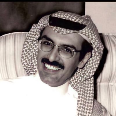 كل م اكتبه ليس بشرط انه يعنيني او انني عشتة ..قد يكون وصفاً او خيال . اللّهم ثقه ، وإتكال وإخلاص .. جندي ع حد الوطن .