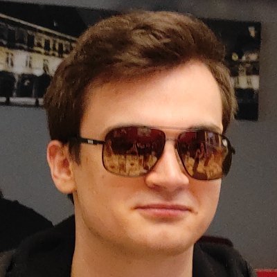 Sanghelyos's profile picture. Faut pas respirer de la compote, ça fait tousser.